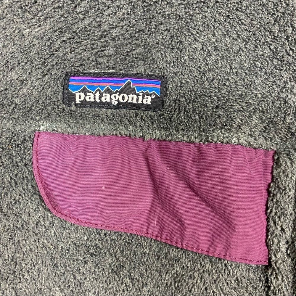 Patagonia Re-Tool Snap-T Fleece grey/purple accents sz S - Picture 3 of 5